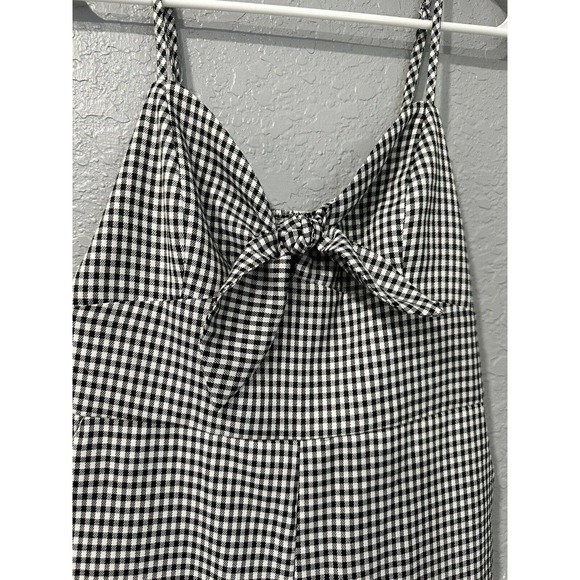 Forever 21 Size Small‎ Gingham Black And White Romper/Jumpsuit - Picture 3 of 5
